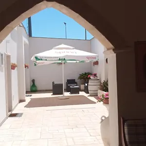 La Conigliera Bríndisi
